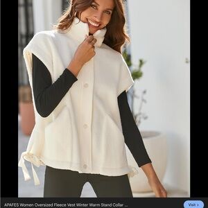 NWT Women's Cream Fleece Vest Sweater Sherpa small bohemian oversized cottage